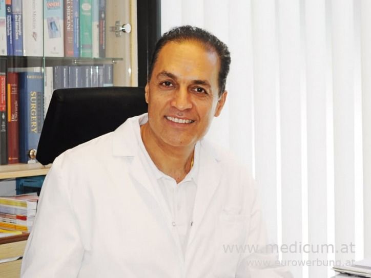 OA Dr. med. Univ. Behrooz Salehi