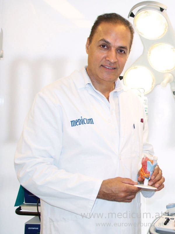 OA Dr. med. Univ. Behrooz Salehi